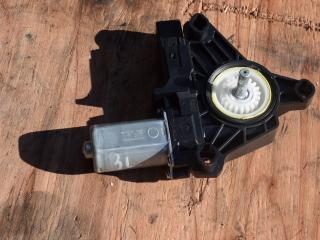 моторчик стеклоподъемника задний левый Volvo V40 2 поколение 2016, 2.0 л., дизель, АКПП, универсал, правый руль, 968741101