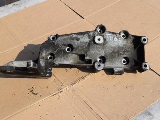 кронштейн компрессора кондиционера Volvo XC70 2 поколение 2000, 2.4 л., Ti, B 5244 T, бензин, АКПП, универсал, полный подключаемый привод, 9497108