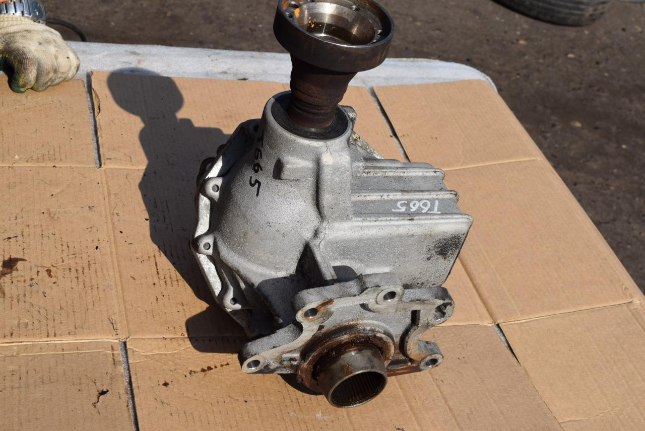 раздаточная коробка Volvo XC70 2 поколение 2000, 2.4 л., Ti, B 5244 T, бензин, АКПП, универсал, полный подключаемый привод, 30700027 - фото №1