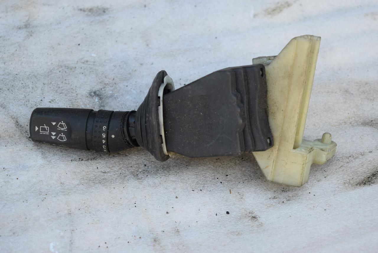 переключатель подрулевой (стрекоза) Ford Mondeo 2 поколение 1997, 1.8 л., бензин, МКПП, 97BG17K478FA - фото №1