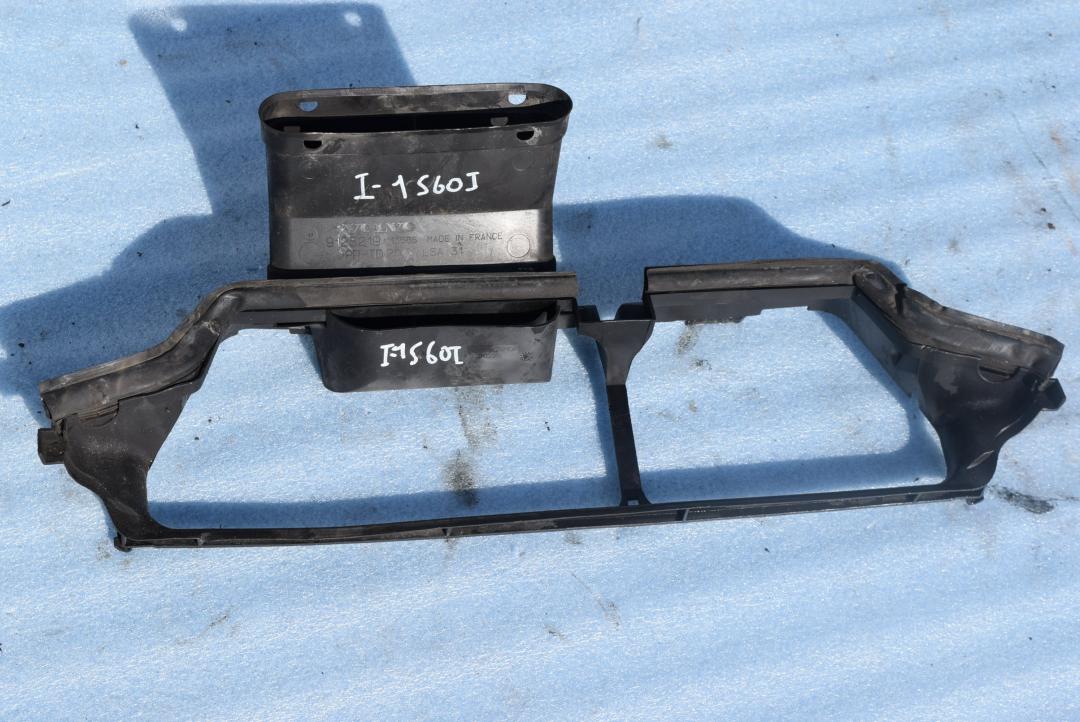 воздухозаборник Volvo S60 1 поколение 2002, 2.4 л., B 5244 S, бензин, МКПП, седан, передний привод, 9125219, 9190500 - фото №1