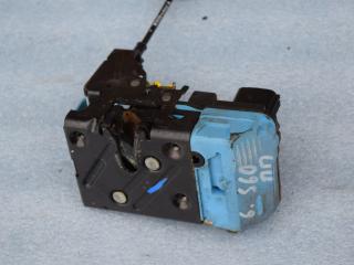 замок двери передней правой Volvo S60 1 поколение 2002, 2.4 л., B 5244 S, бензин, МКПП, седан, передний привод, 9485305