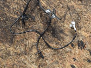 датчик ABS Toyota Yaris XP130 2014, 1.4 л., D-4D, 1ND-TV, дизель, МКПП, хетчбэк 5 дв., передний привод, правый руль, 895430D050