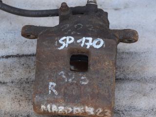 суппорт передний правый Mazda 323 6 поколение 1999, 1.5 л., бензин