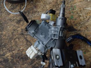 замок зажигания Toyota Yaris XP130 2014, 1.4 л., D-4D, 1ND-TV, дизель, МКПП, хетчбэк 5 дв., передний привод, правый руль, 450200D05