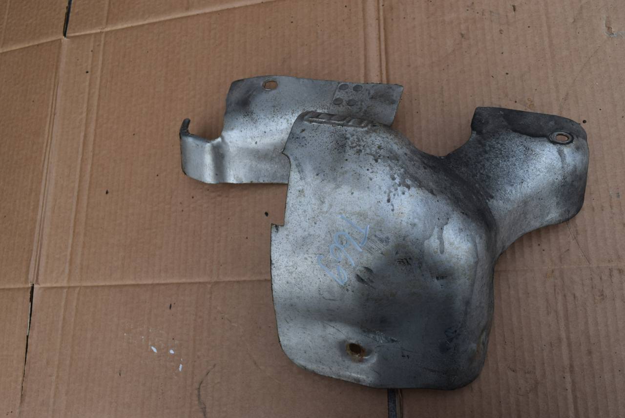 тепловой экран глушителя Hyundai Trajet 1 поколение 2003, 2.0 л., CRDi, D4EA, дизель, МКПП, передний привод - фото №1