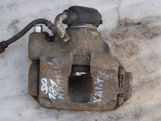 суппорт передний правый Citroen Xantia 1 поколение [рестайлинг] 1998, 1.8 л., бензин