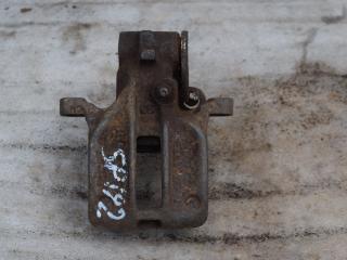 суппорт задний правый Audi 80 8A/B3 1989, 1.8 л., бензин, МКПП, седан