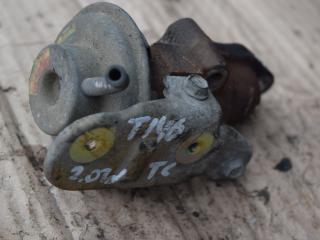 клапан EGR Toyota Corolla 9 поколение (E120/E130) 2002, 2.0 л., 1CD-FTV, дизель, МКПП, хетчбэк 5 дв., правый руль, 2562027070