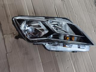 фара правая SEAT Toledo 4 поколение 2014, МКПП, хетчбэк 5 дв., 6JB941016
