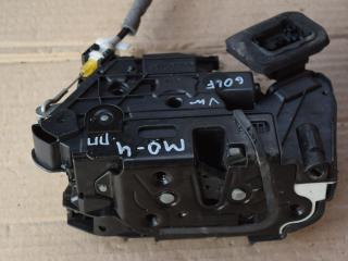 замок двери передней правой Volkswagen Golf Sportsvan 1 поколение 2014, 5K1837016E