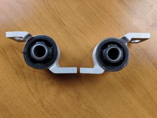 сайлентблок Volvo XC90 1 поколение [рестайлинг] 2011, 2.4 л., D5, D 5244 T4, дизель, АКПП, черный, внедорожник 5 дв., полный подключаемый привод, 31277897, 31277898