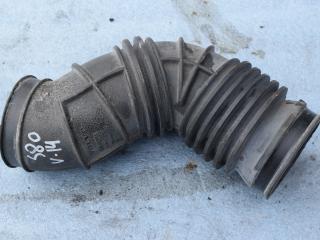 патрубок воздушного фильтра Volvo S80 1 поколение 2001, 2.4 л., B 5244 S, бензин, МКПП, синий, седан, 08649258