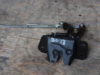 замок багажника Hyundai Santa Fe 1 поколение (SM) 2003, 2.0 л., D4EA, дизель, МКПП, внедорожник 5 дв.