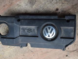 декоративная крышка двигателя Volkswagen Golf 6 поколение 2010, 1.4 л., TSI, CAXA, бензин, МКПП, хетчбэк 5 дв., правый руль, 03C103925AM