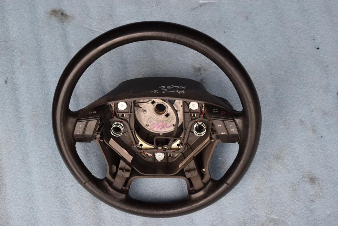 руль Volvo XC90 1 поколение 2004, 2.9 л., бензин, АКПП, универсал, правый руль - фото №1