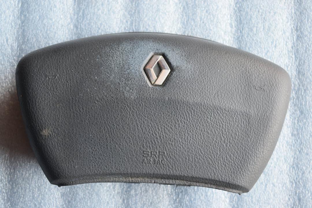 подушка безопасности водителя Renault Laguna 2 поколение 2004, 1.9 л., дизель, МКПП, хетчбэк 5 дв., 8200071201A - фото №1