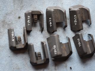 Пластик салазок сидений Volvo XC90 1 поколение 2003, 2.9 л., бензин, АКПП, универсал, правый руль, 30675581, 30662550, 30662551, 30662558, 30662555