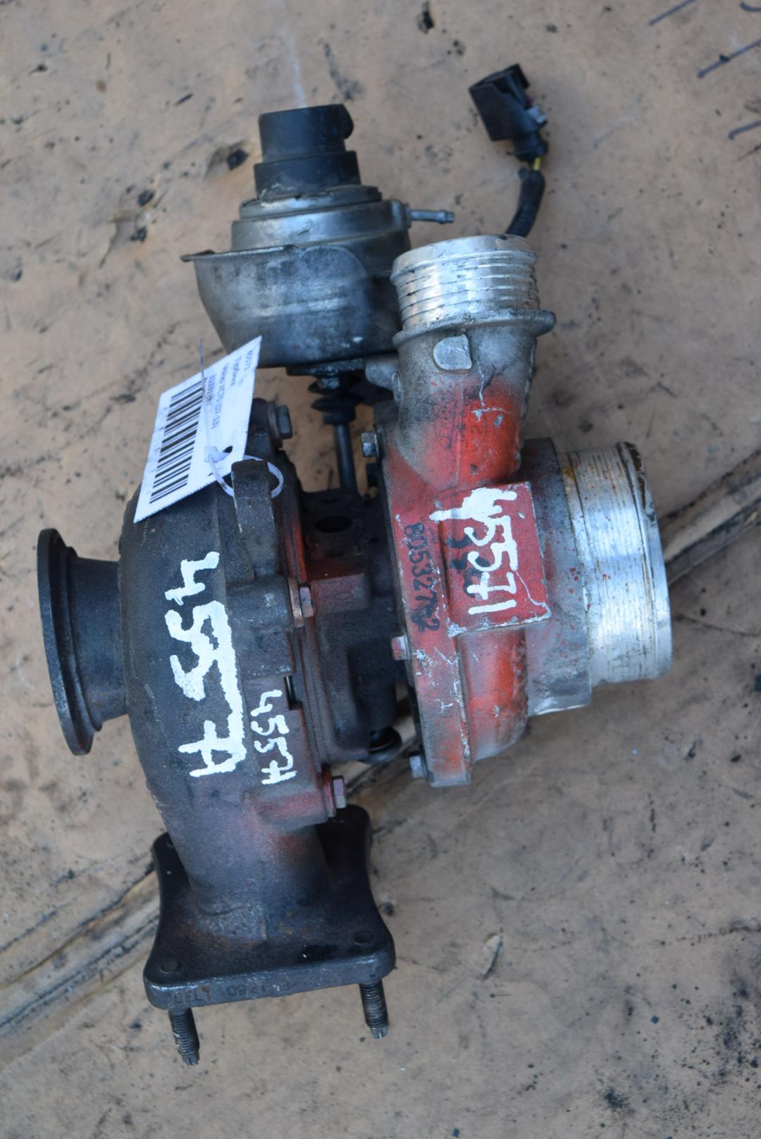 турбина Volvo XC70 3 поколение 2012, 2.0 л., D 5204 T3, дизель, АКПП, универсал, полный привод, 31331331 - фото №1