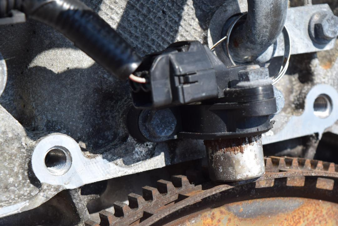 датчик коленвала Volvo XC60 1 поколение 2009, 2.4 л., D 5244 T4, дизель, АКПП, внедорожник 5 дв. - фото №1