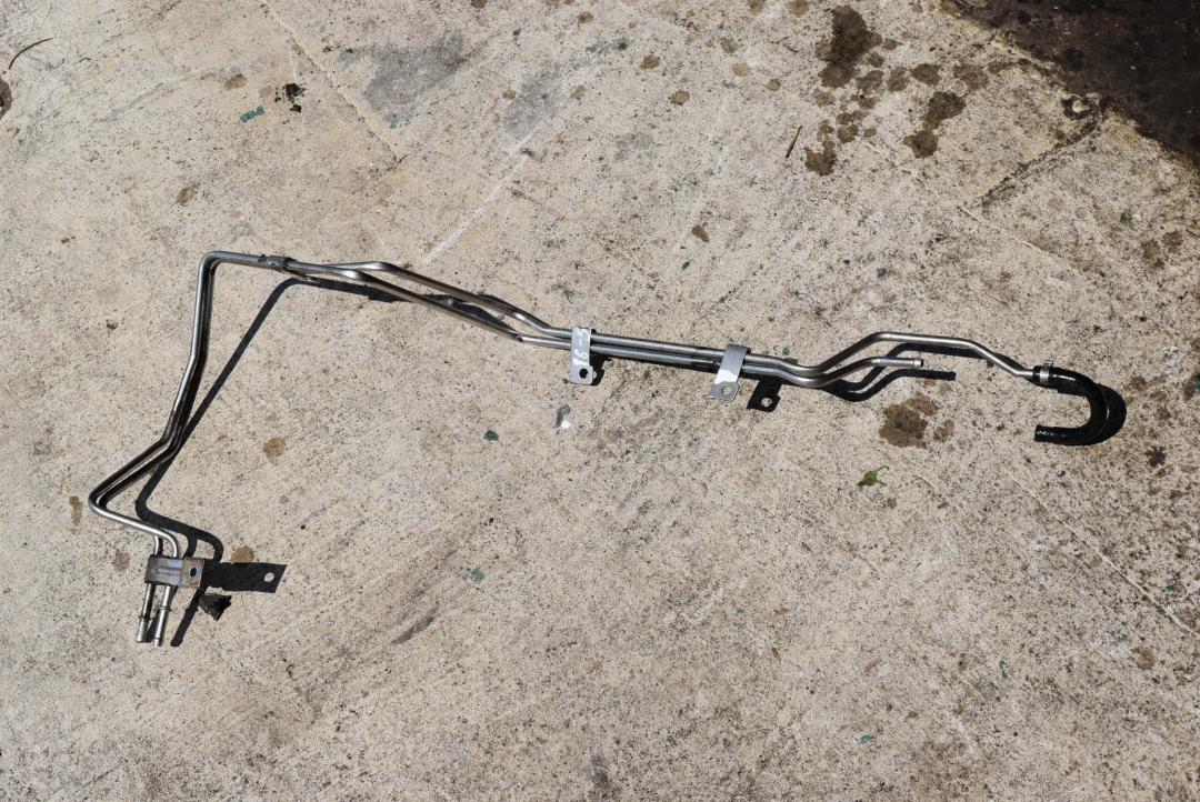 трубка топливная Volvo XC60 1 поколение 2009, 2.4 л., D 5244 T4, дизель, АКПП, внедорожник 5 дв. - фото №1