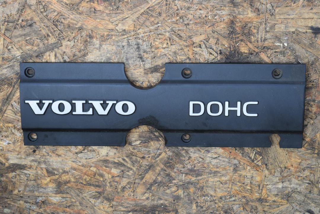 декоративная крышка двигателя Volvo S70 1 поколение 1998, 2.5 л., бензин, МКПП, седан, 6842796 - фото №1