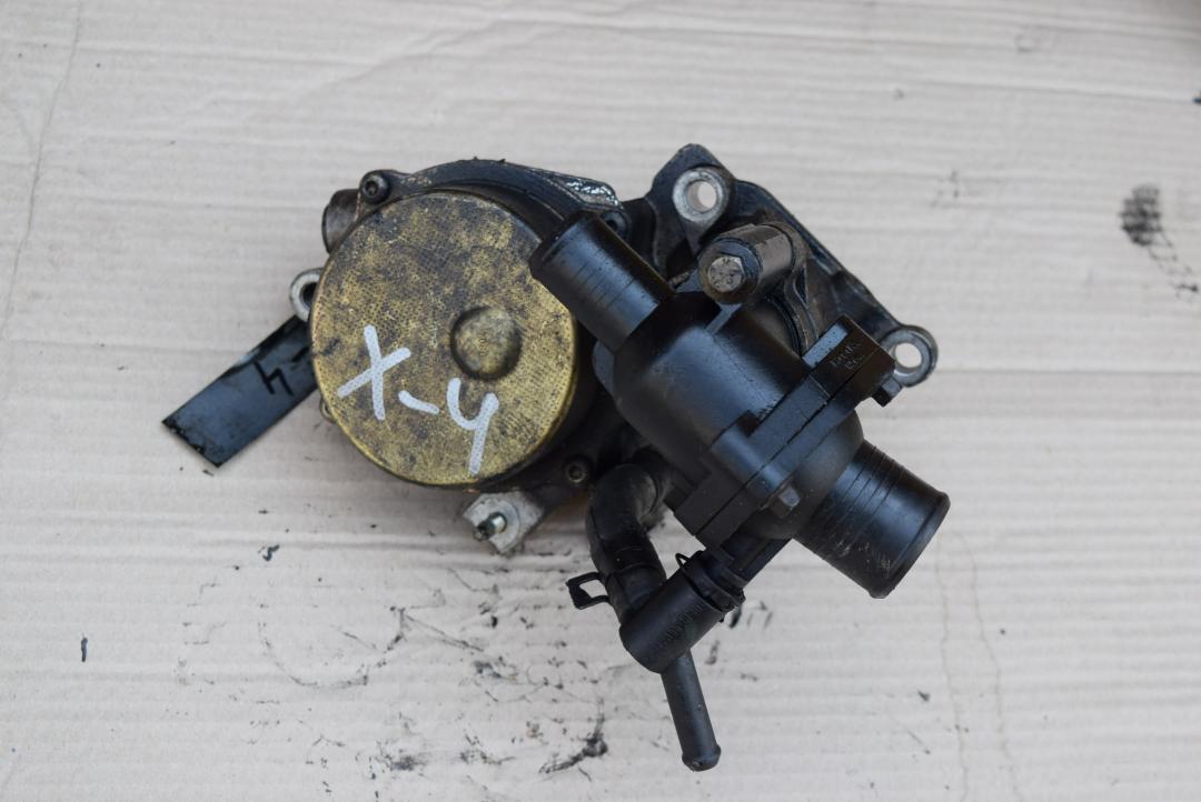 насос вакуумный Ford Mondeo 3 поколение 2003, 2.0 л., дизель, МКПП, седан, 72245410C - фото №1