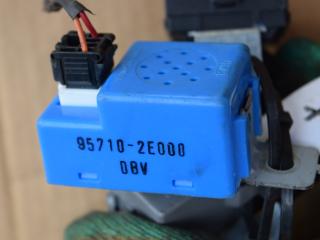 сигнал (клаксон) Kia Ceed 1 поколение 2009, 1.6 л., дизель, МКПП, универсал, 957102E000