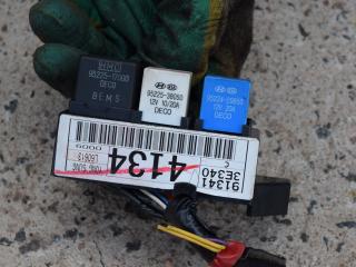 блок реле Kia Sorento 1 поколение [рестайлинг] 2008, 2.5 л., CRDi, D4CB, дизель, МКПП, внедорожник 5 дв., полный привод, правый руль, 9522517000, 913413E340, 9522538050, 9522429850