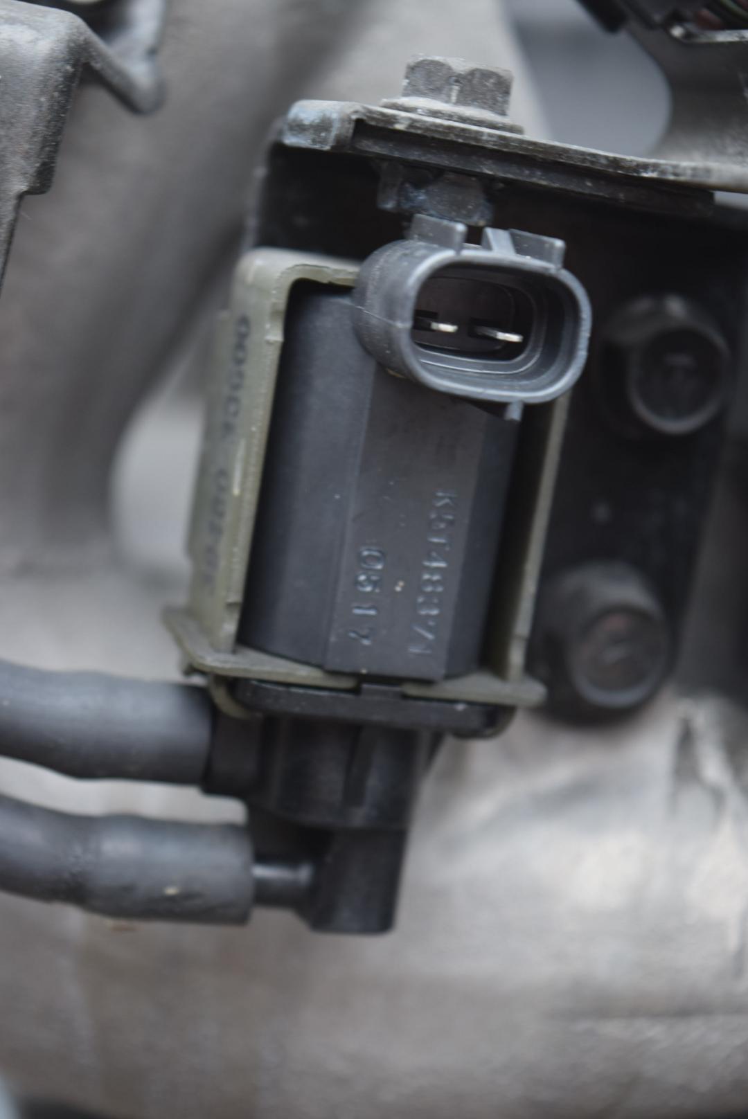 электромагнитный клапан Hyundai Trajet 1 поколение 2003, 2.0 л., G4JP, бензин, МКПП, минивэн, 3946038600 - фото №1