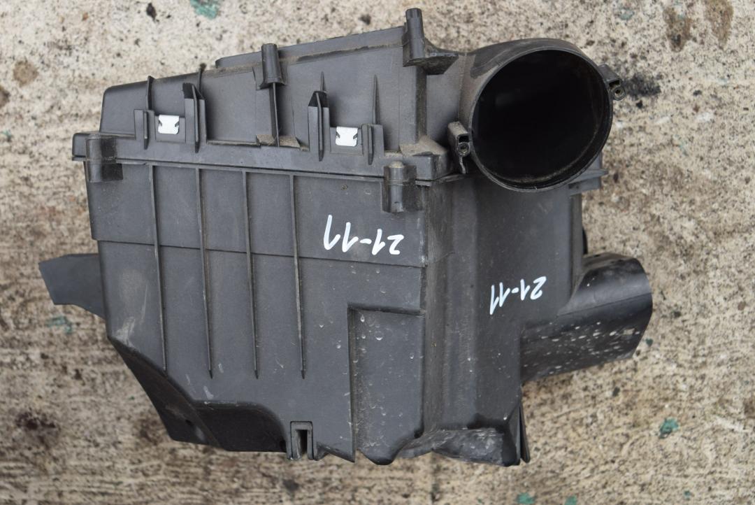 корпус воздушного фильтра Volvo XC90 1 поколение 2006, 2.4 л., D5, D 5244 T5, дизель, АКПП, внедорожник 5 дв., правый руль, 30636845 - фото №1