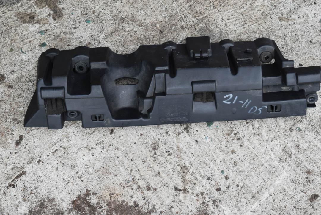 декоративная крышка двигателя Volvo XC90 1 поколение 2006, 2.4 л., D5, D 5244 T5, дизель, АКПП, внедорожник 5 дв., правый руль, 30757533 - фото №1