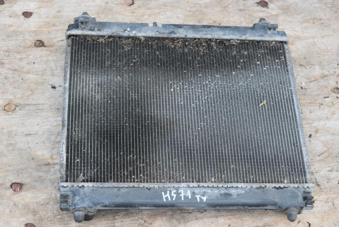 радиатор (основной) Toyota Yaris XP9 2007, 1.4 л., D-4D, 1ND-TV, дизель, МКПП, серый, хетчбэк 3 дв., правый руль, 164000N050 - фото №1