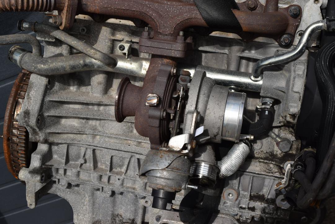 турбина Volvo S60 2 поколение 2012, 2.0 л., D 5204 T3, дизель, МКПП, седан, передний привод, правый руль, 31331331 - фото №1