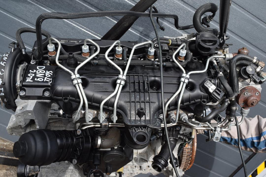 форсунка Volvo S60 2 поколение 2012, 2.0 л., D 5204 T3, дизель, МКПП, седан, передний привод, правый руль, 0445116046, 31303238 - фото №1