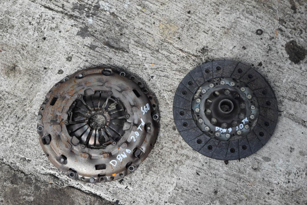 комплект сцепления Volvo S60 2 поколение 2012, 2.0 л., D 5204 T3, дизель, МКПП, седан, передний привод, правый руль, 30783020 - фото №1