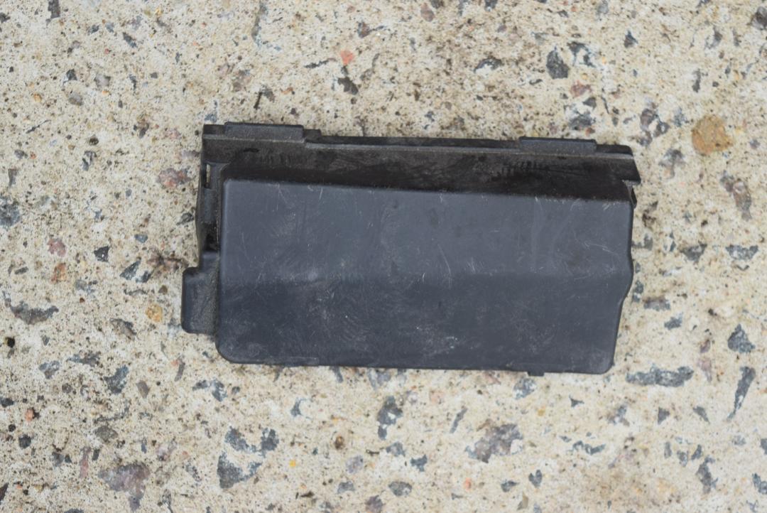 крышка блока предохранителей Volvo S60 2 поколение 2012, 2.0 л., D 5204 T3, дизель, МКПП, седан, передний привод, правый руль, 30659094 - фото №1