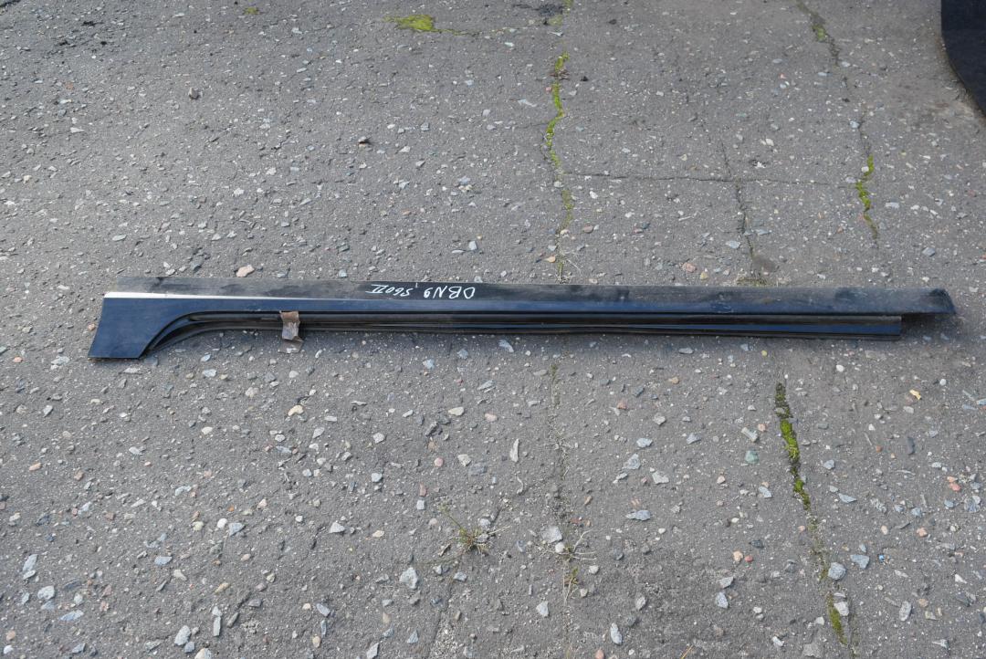 накладка на порог Volvo S60 2 поколение 2012, 2.0 л., D 5204 T3, дизель, МКПП, седан, передний привод, правый руль, 31333004 - фото №1