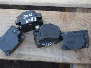 моторчик заслонки печки Volvo S60 2 поколение 2012, 2.0 л., D 5204 T3, дизель, МКПП, седан, передний привод, правый руль, 6G9N19E616BB