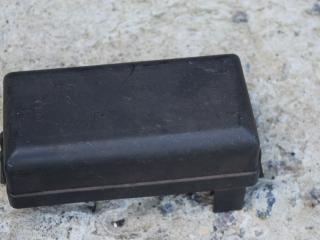 крышка блока предохранителей Kia Sorento 1 поколение [рестайлинг] 2008, 2.5 л., CRDi, D4CB, дизель, МКПП, внедорожник 5 дв., правый руль