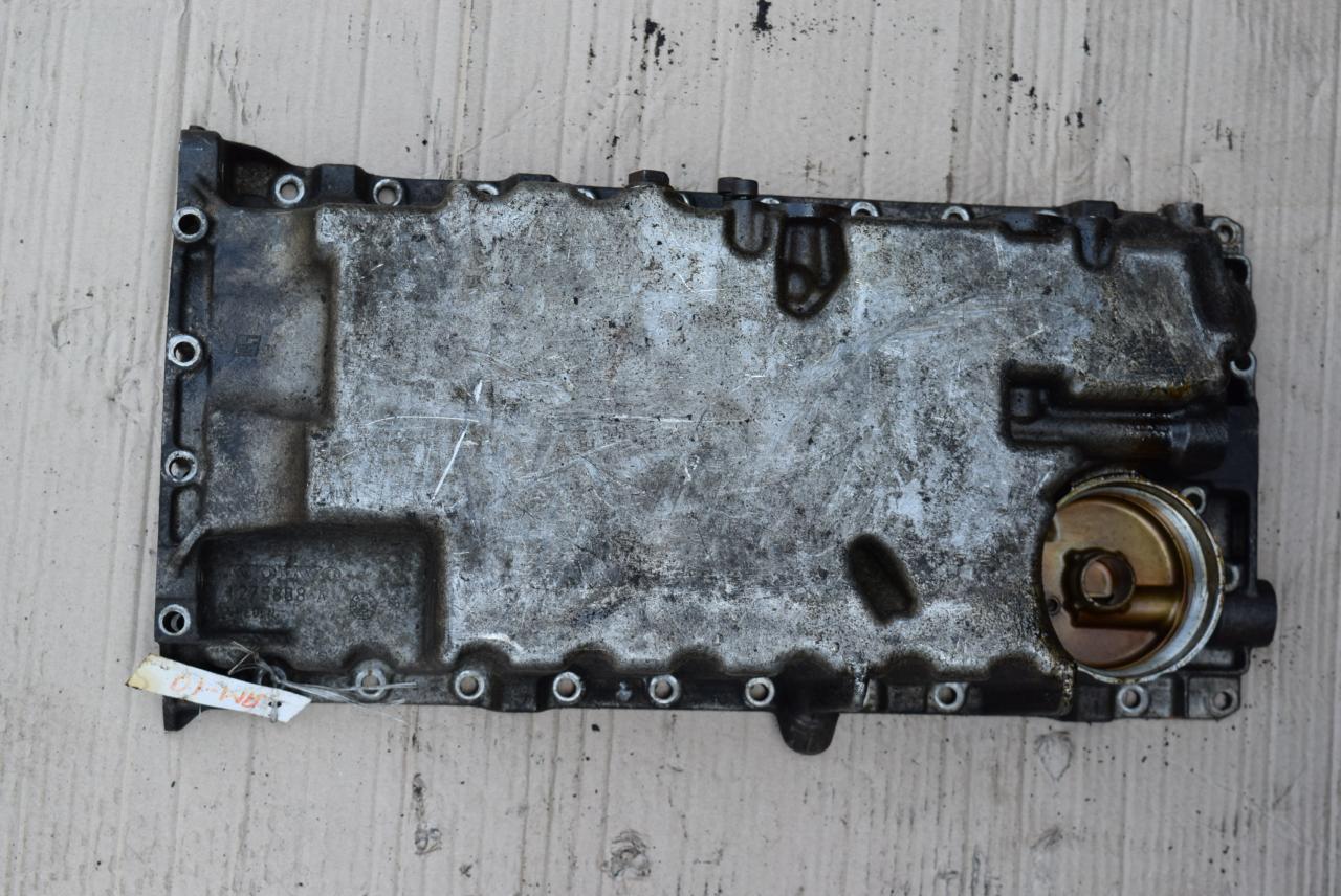 масляный поддон Volvo S70 1 поколение 1999, 2.5 л., бензин, АКПП, седан, 1275868A - фото №1