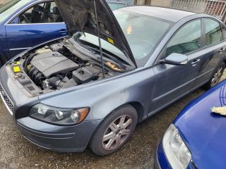 Volvo S40 2 поколение