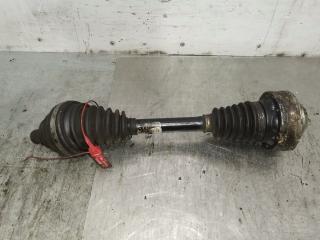 полуось передняя левая (приводной вал, ШРУС) Volkswagen Passat B5 (1996 - 2001), 2.5 л., дизель, универсал