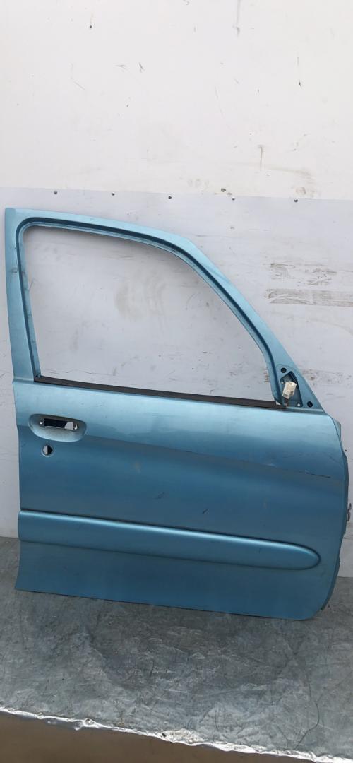 дверь передняя правая Citroen Xsara Picasso 1 поколение 2001, 1.8 л., 6FZ (EW7J4), бензин, 5МКПП, минивэн - фото №1