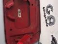 лючок топливного бака Mazda 323 6 поколение 1999, 2.0 л., RF3F, дизель, 5МКПП, красный, хетчбэк 5 дв. - фото №2