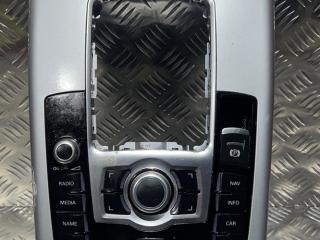 консоль салона Audi A6 4F/C6 [рестайлинг] 2010, 2.0 л., CAGA, дизель, 6МКПП, черный, универсал