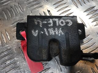 замок багажника Volkswagen Golf 4 поколение 2002, 1.9 л., AJM, дизель, 6МКПП, синий, универсал, 1J9827505