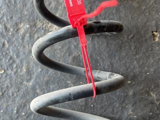 пружина задняя Chevrolet Equinox 3 поколение 2019, 1.5 л., бензин, АКПП, внедорожник 5 дв.