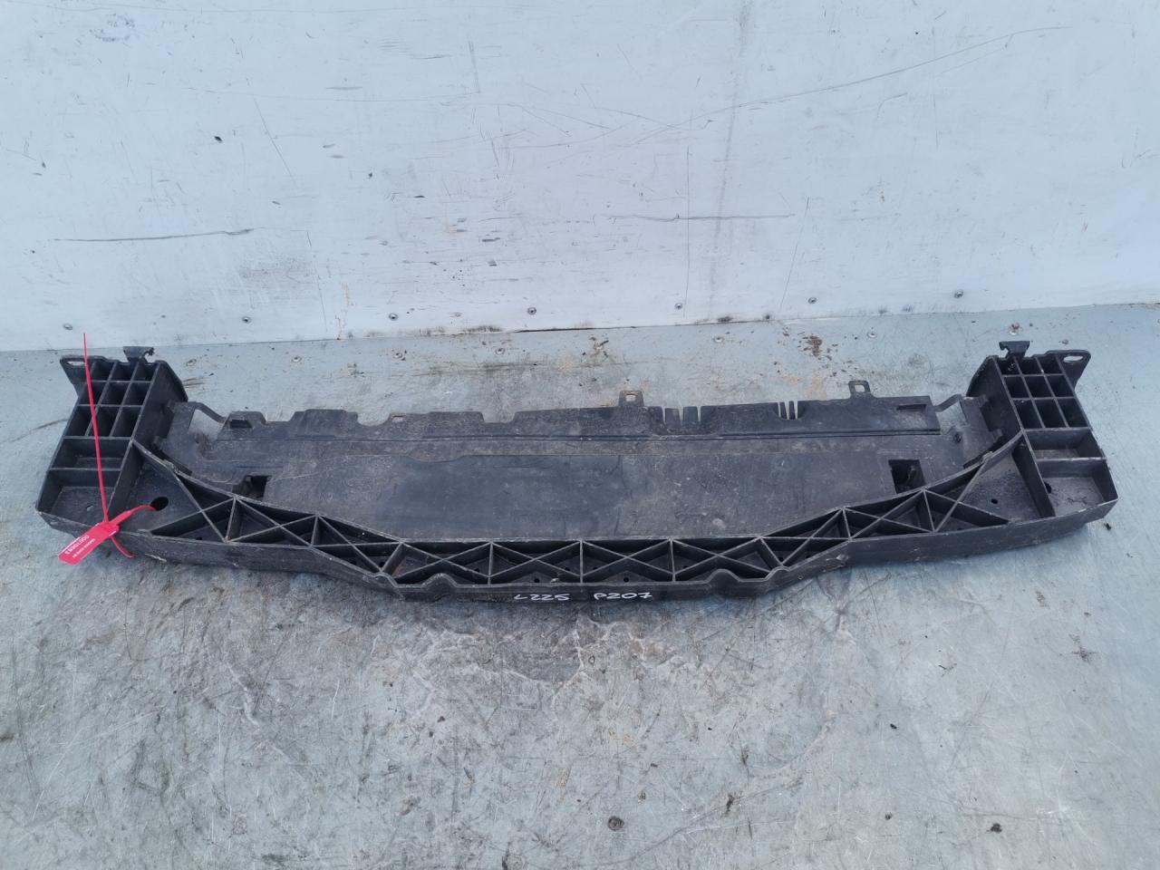 крепление бампера Peugeot 207 1 поколение 2008, 1.6 л., дизель, 5МКПП, серебро, универсал - фото №1