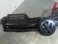 решетка радиатора Volkswagen Golf 5 поколение 2005, 1.9 л., дизель, 5МКПП, черный, хетчбэк 5 дв. - фото №2